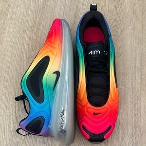 Nike BETRUE Air Max 720 Size 13